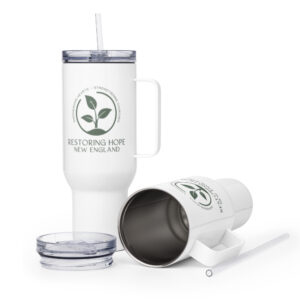 Travel mug with a handle